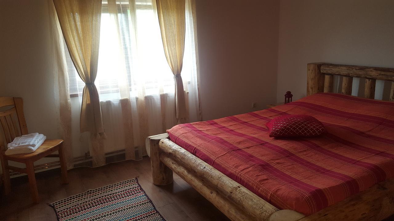 Casa Din Piatra Hotel Poiana  Bagian luar foto