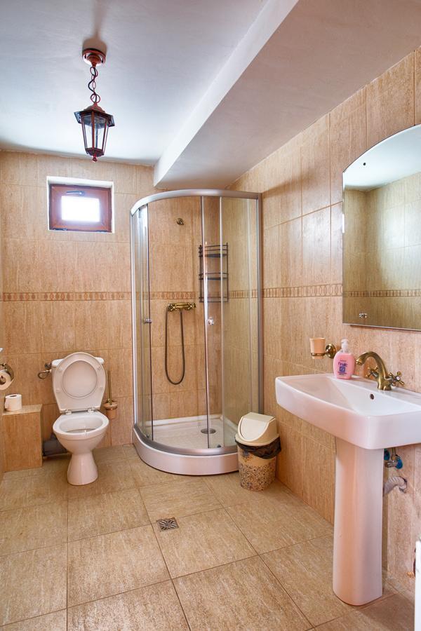 Casa Din Piatra Hotel Poiana  Bagian luar foto